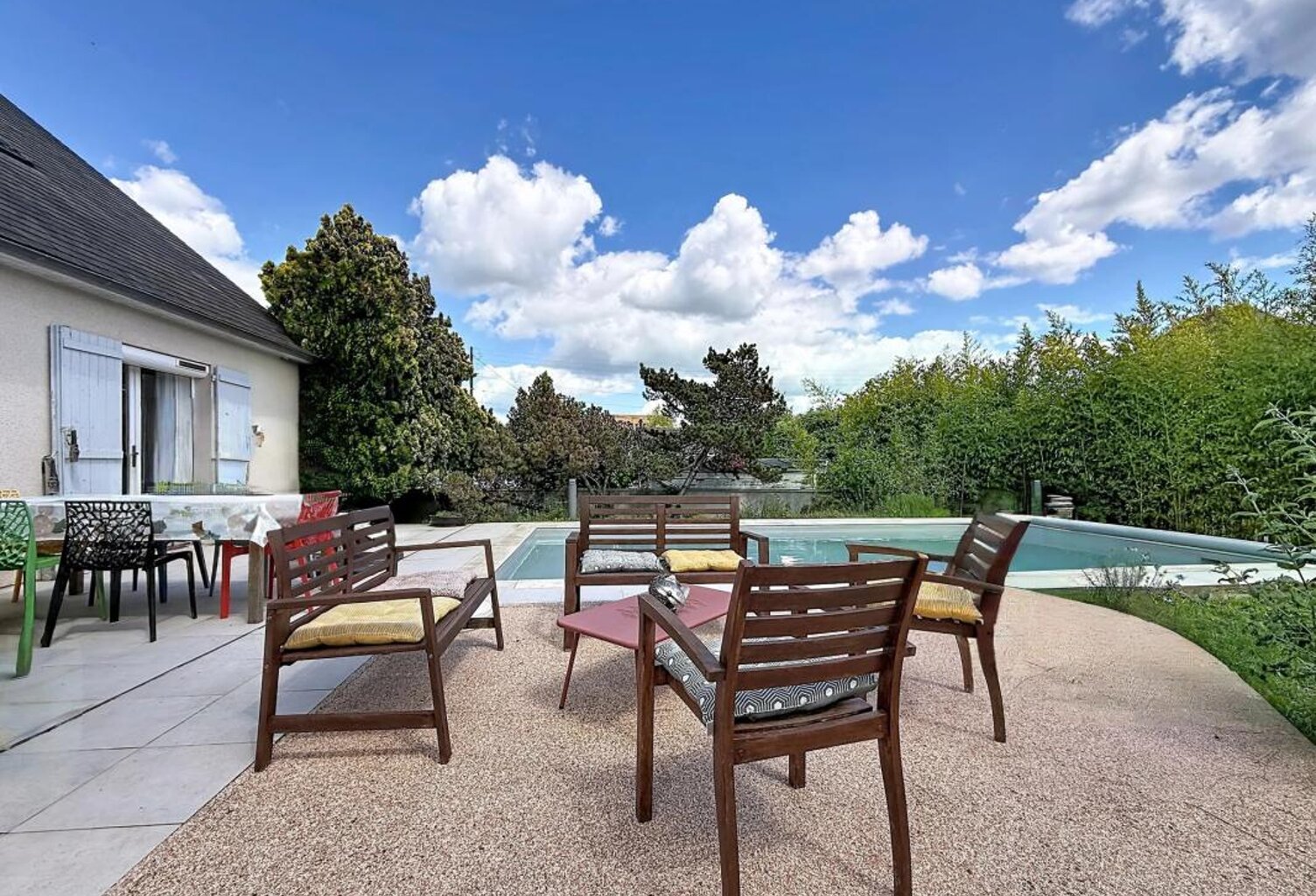 Maison 6 chambres, jardin et piscine — photo 1