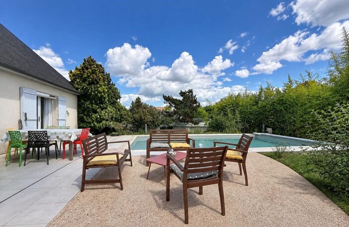 Maison 6 chambres, jardin et piscine — photo 2
