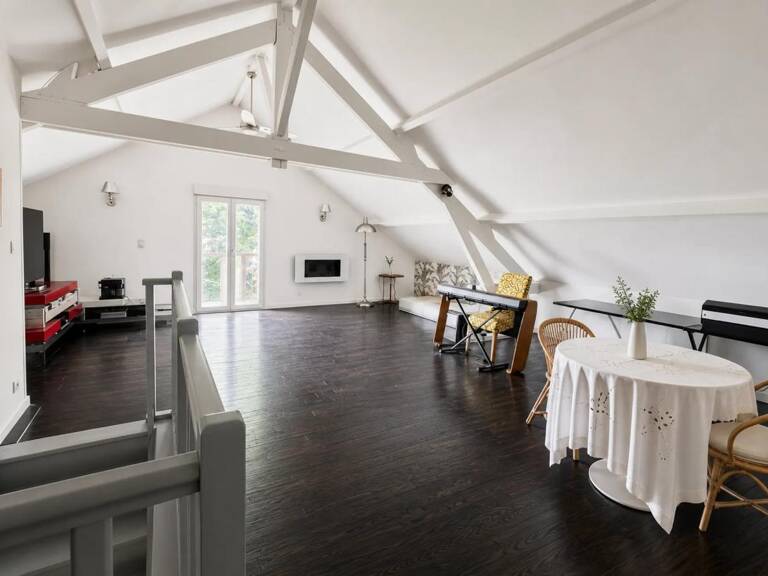 Maison de 8 pièces de 189 m² à Saint-Saturnin — photo 1