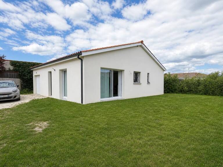 Maison de plain-pied 3 chambres Brach centre bourg - Année 2023 — photo 1