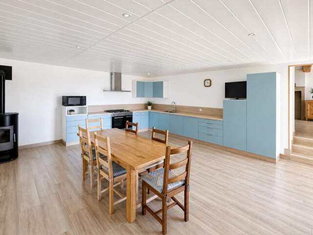 Maison de 6 pièces de 187 m² à Saint-Laurent-en-Brionnais — photo du bien