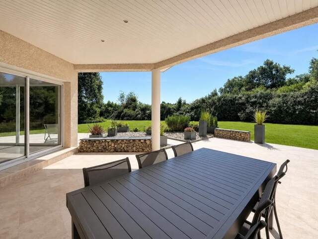 Maison de 6 pièces de 232 m² à Castelsarrasin — photo du bien