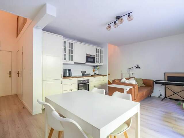 Appartement DUPLEX de 3 pièces de 64 m² à Stains — photo du bien