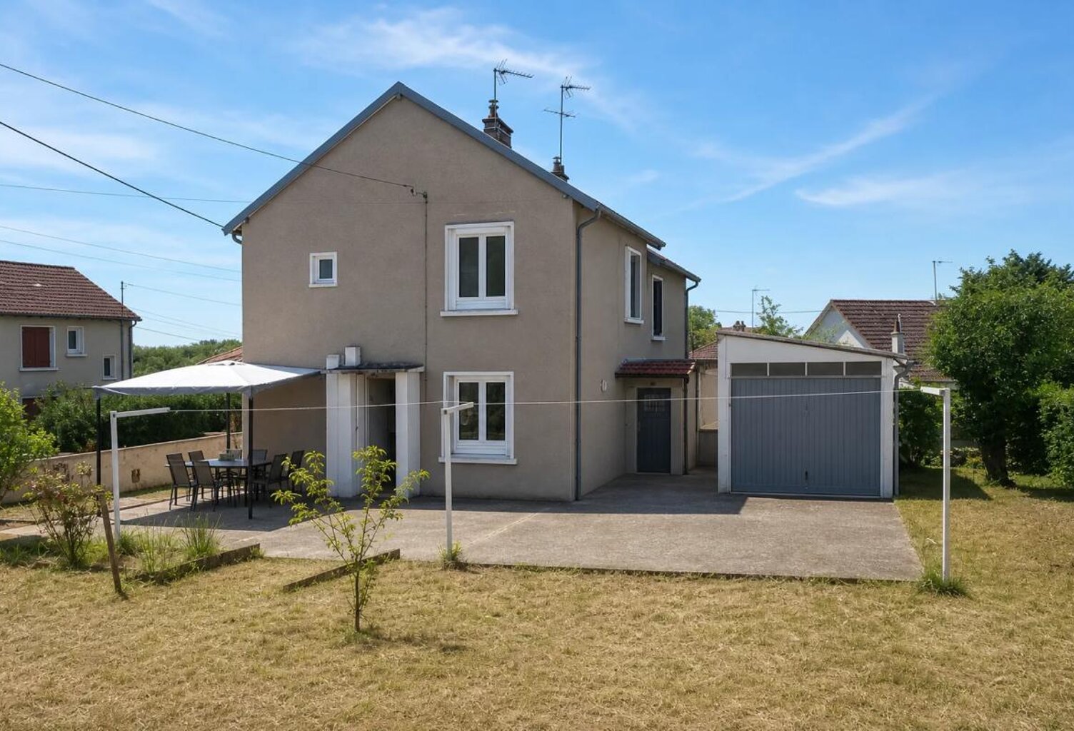 Maison de 4 pièces de 81 m² à Vierzon — photo 1