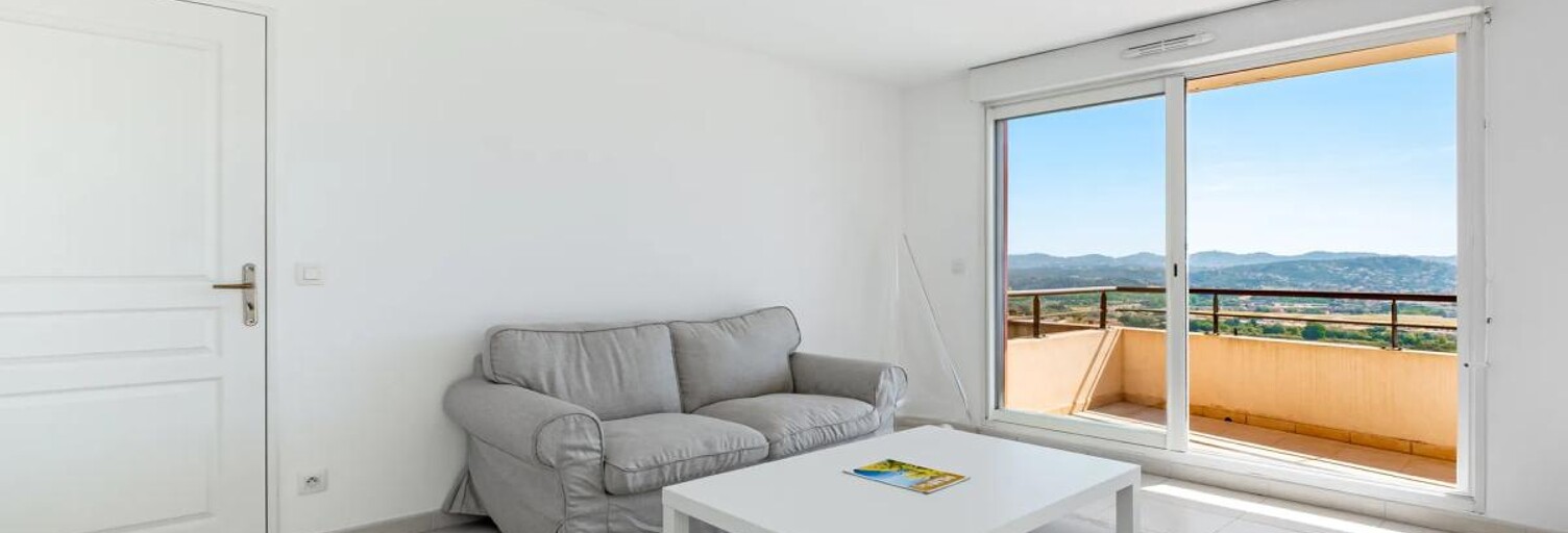 Appartement 2 Pièces 43 m² à vendre à Mandelieu-la-Napoule (06210)