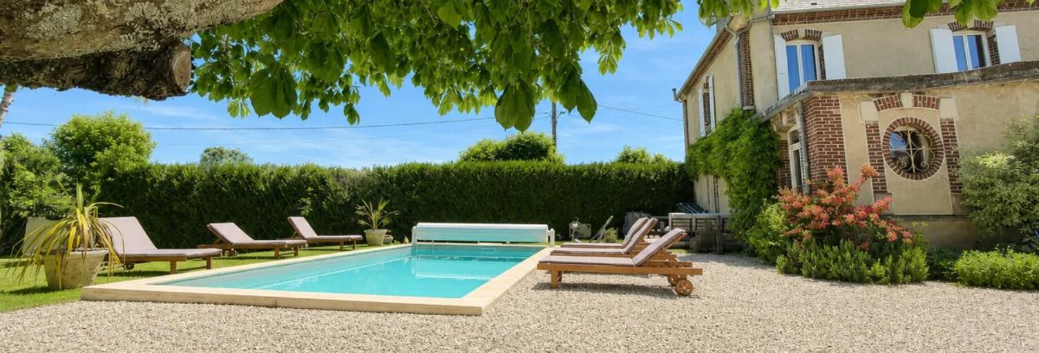 Maison 8 Pièces 215 m² à vendre à Aix-Villemaur-Pâlis (10190)