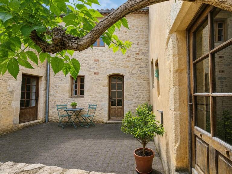 Maison de 5 pièces de 107 m² à Saint-Cernin-de-l'Herm — photo 1