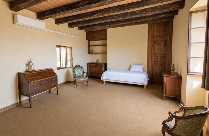 Maison de 5 pièces de 107 m² à Saint-Cernin-de-l'Herm — photo 3
