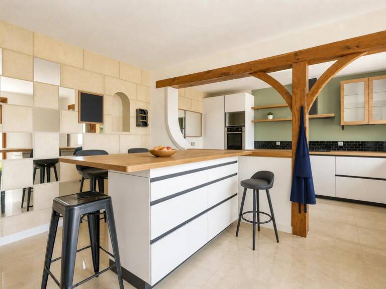 Maison de 9 pièces de 204 m² à Bourgueil — photo 1
