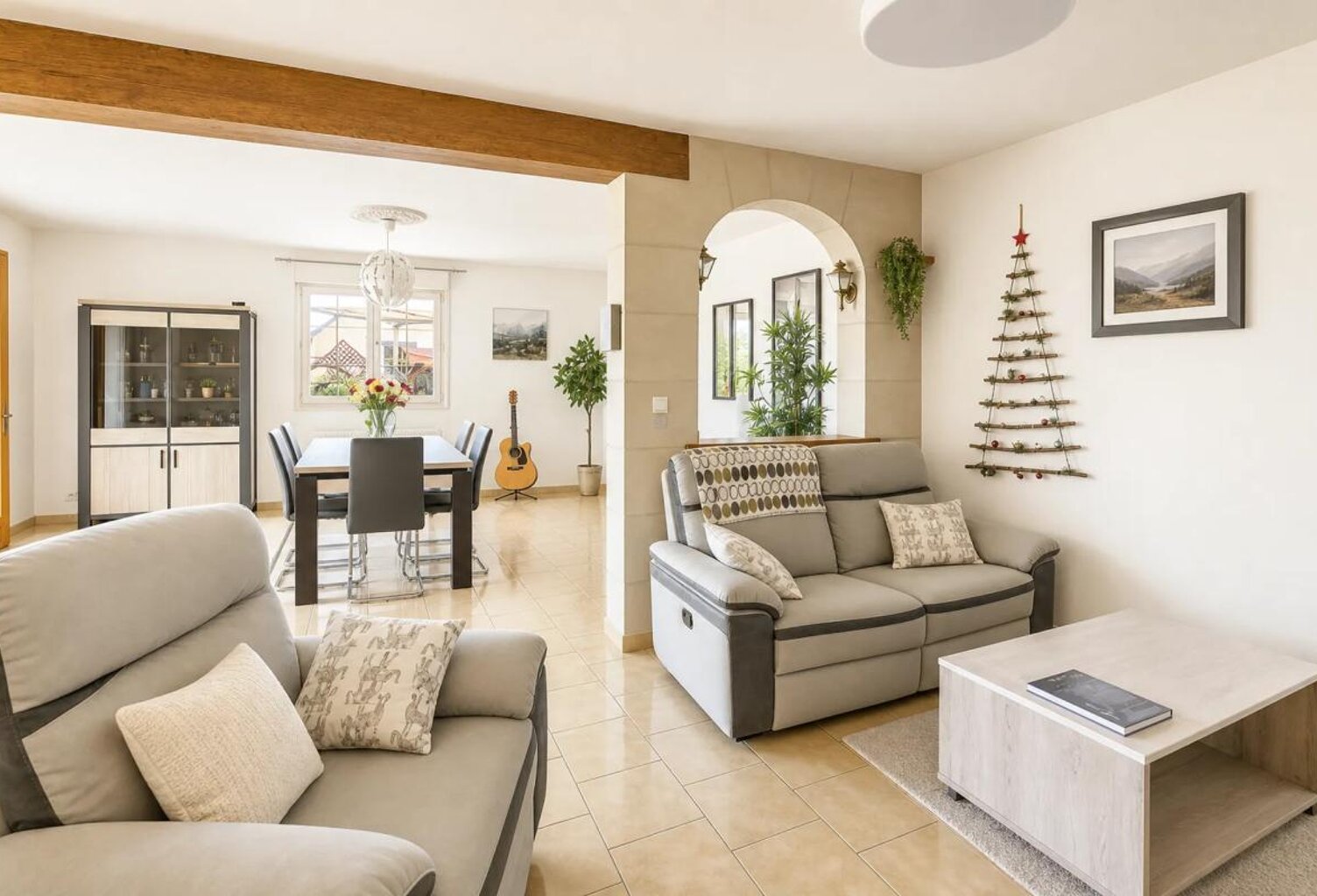 Maison de 9 pièces de 204 m² à Bourgueil — photo 1
