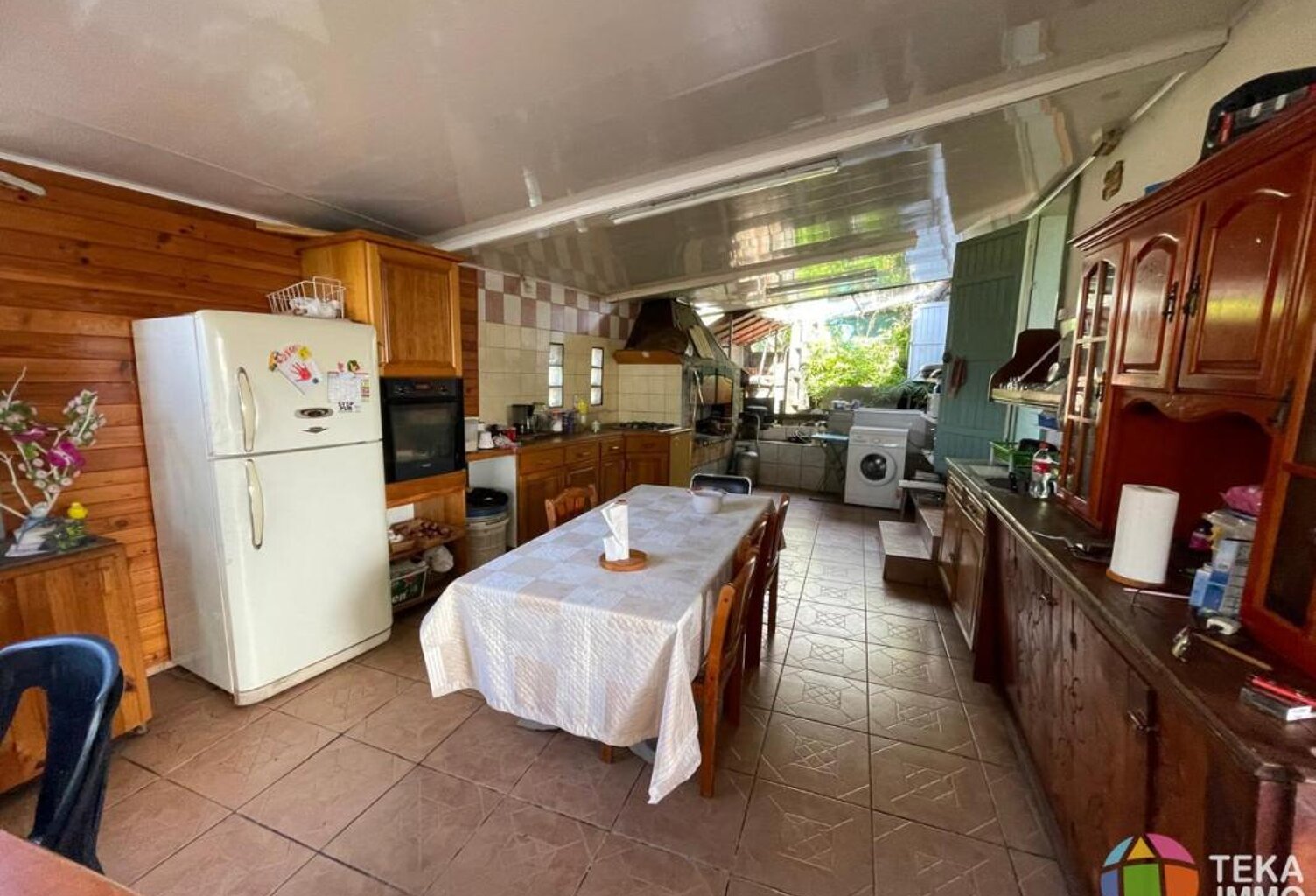 FABIEN TEKA IMMO vous propose une maison + local à la vente sur st Anne, ile de la Réunion — photo 1