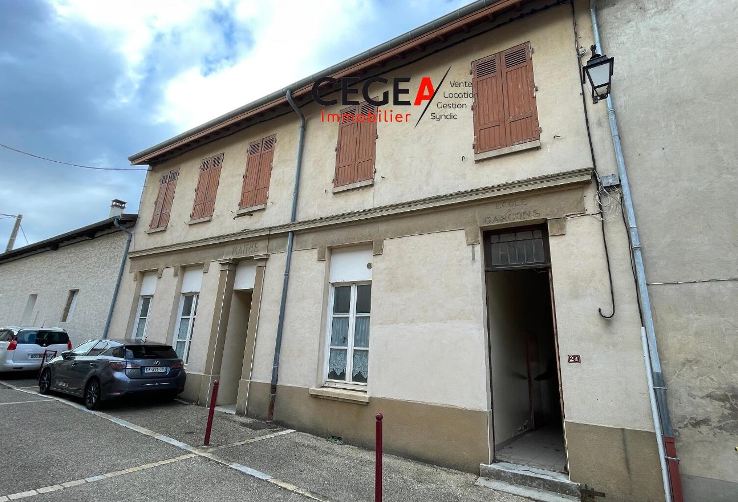 Vente maison 5 pièces 130 m² Ville-sous-Anjou (38150) — photo 1