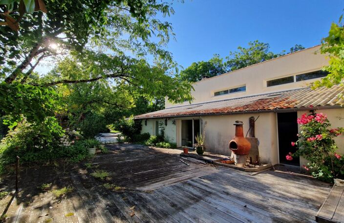 Maison spacieuse avec 3 chambres et jardin arboré. — photo 3