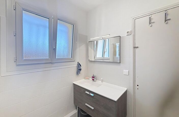 Maison divisée en 2 appartements — photo 2