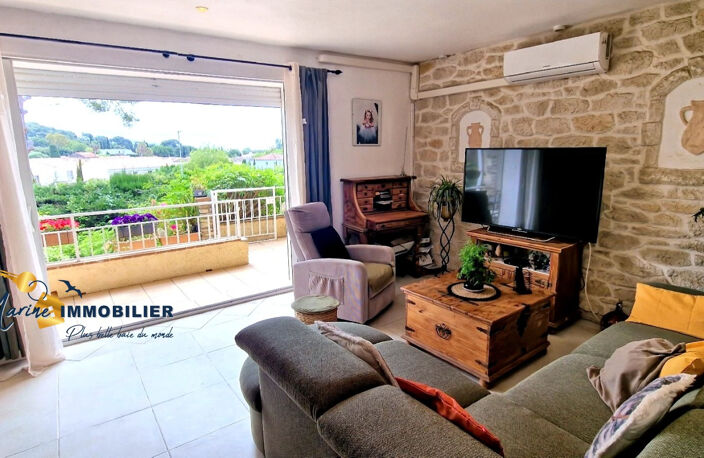 LA CIOTAT SAINT-JEAN : Maison avec deux appartements, grand — photo 2