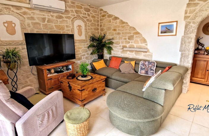 LA CIOTAT SAINT-JEAN : Maison avec deux appartements, grand — photo 5