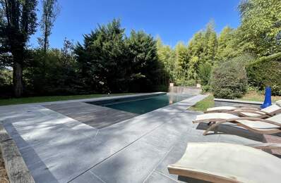 Villa contemporaine d'exception sur 2000 m2 de terrain Piscine — photo du bien