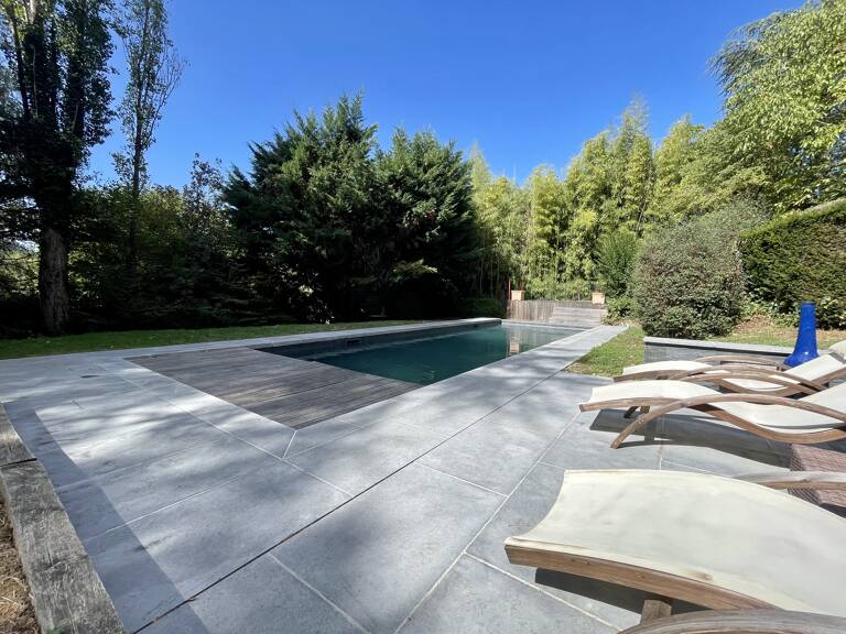 Villa contemporaine d'exception sur 2000 m2 de terrain Piscine — photo 1