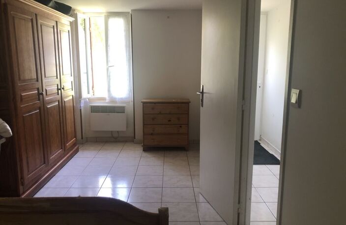 JOLIE MAISON MITOYENNE EN PIERRE AVEC SON GRAND JARDIN 900 m2 — photo 5