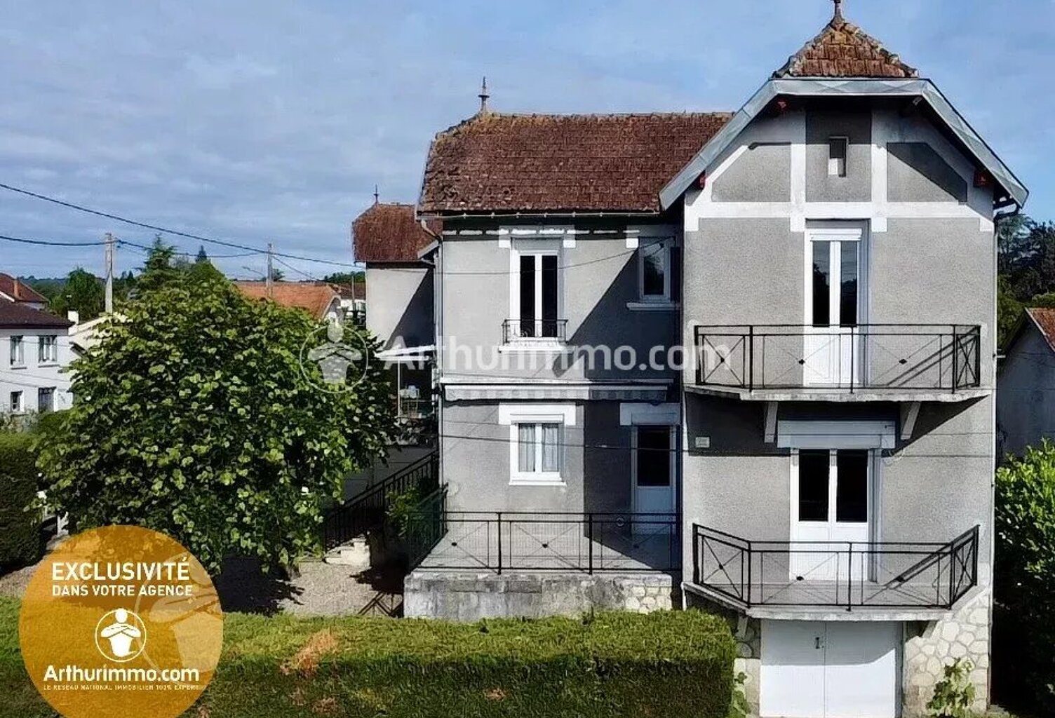 MAISON DE BOURG 4 Pièces SAINT-ASTIER — photo 1
