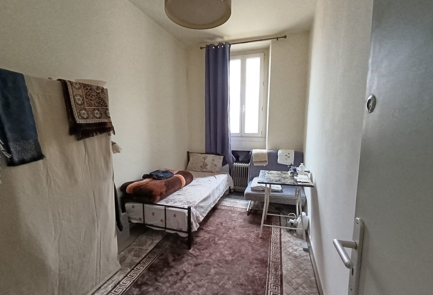 Appartement T3 traversant  Loué en colocation   Quartier Gra — photo 1