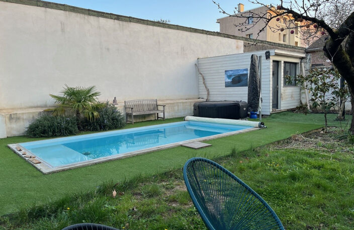 Maison meublé avec Piscine - 15 rue Général André 69008 LYON — photo 2