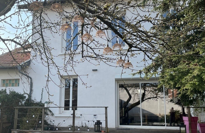 Maison meublé avec Piscine - 15 rue Général André 69008 LYON — photo 3