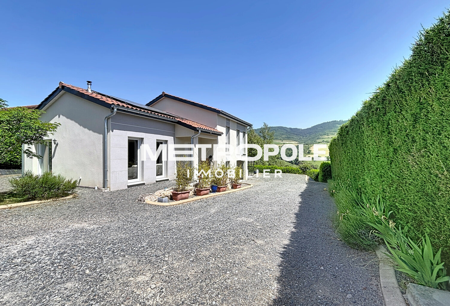 Vue imprenable   Maison 3 chambres avec véranda et sous-sol — photo 1