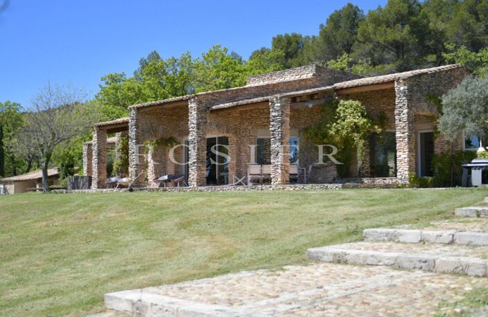 Grande propriété d'agrément sur plus de 2 hectares face au Luber — photo 3