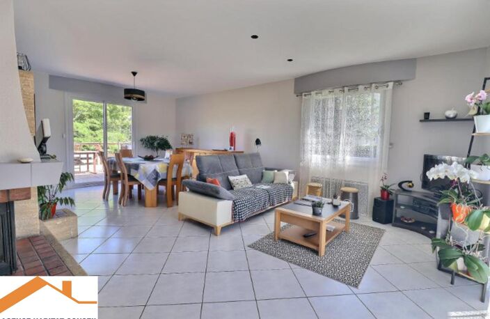 Vente maison 4 pièces 92 m² Bellevigny (85170) — photo 2