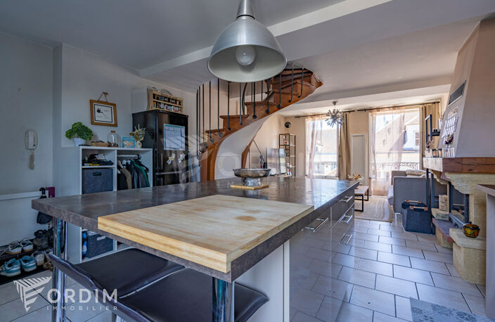 F2 en duplex, vendu meublé !!! — photo 3