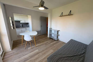 Appartement 1 pièces 700 €