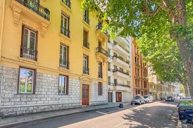 Appartement 3 pièces 235000 €
