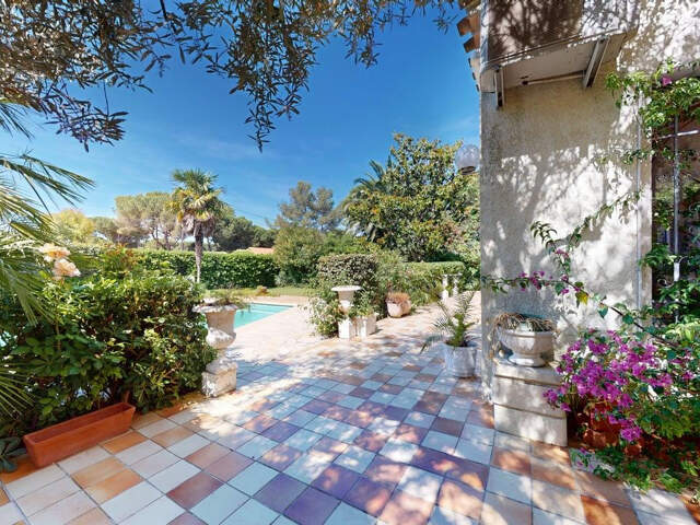 Villa familiale de 219m2 au Grau d'Agde - 4 faces - piscine — photo du bien
