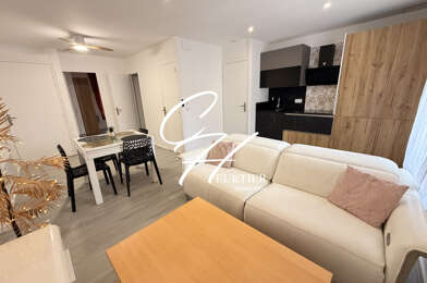Appartement 2 pièces 726 €