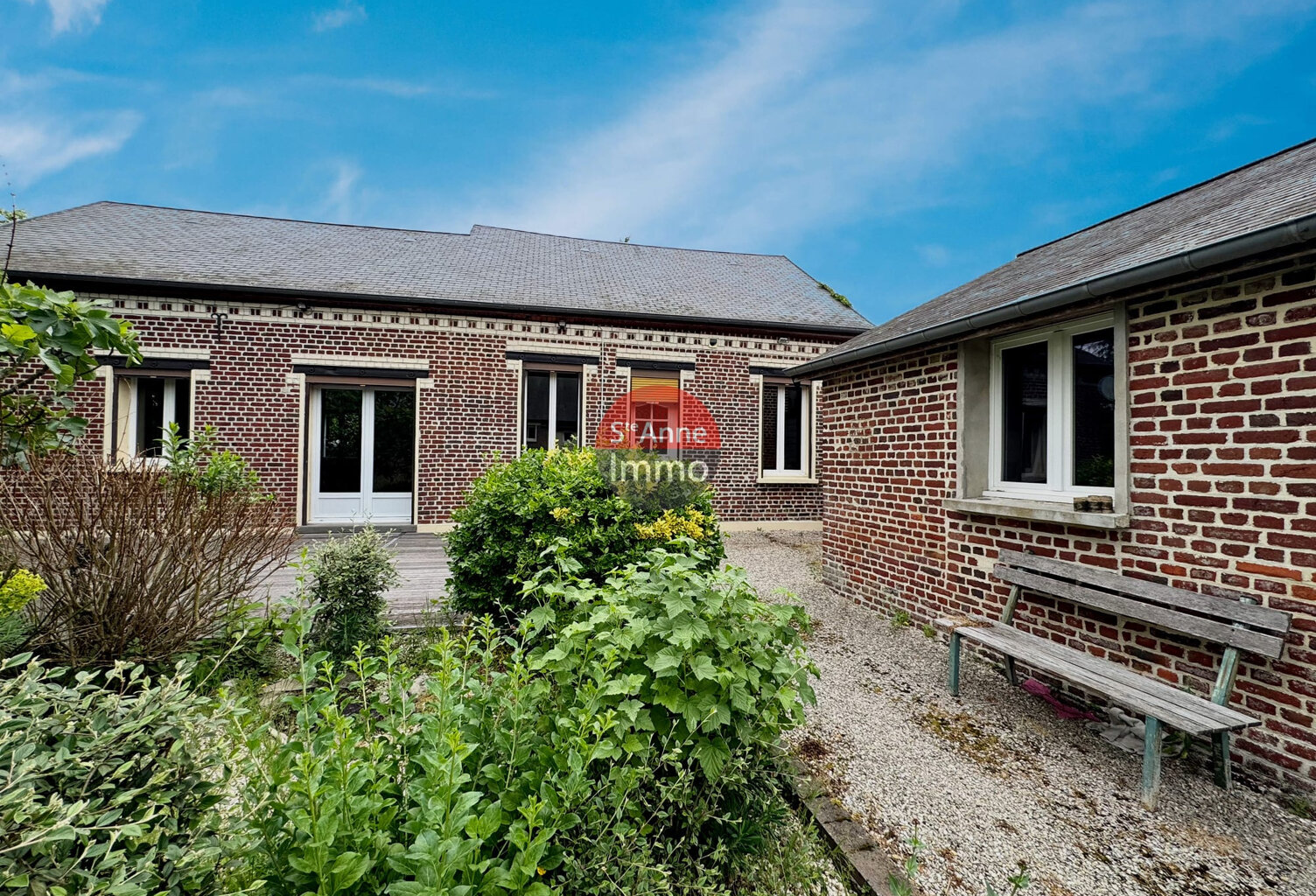 PROCHE ROYE/NESLE - CORPS DE FERME CRESSY-OMENCOURT - DÉPEND — photo 1