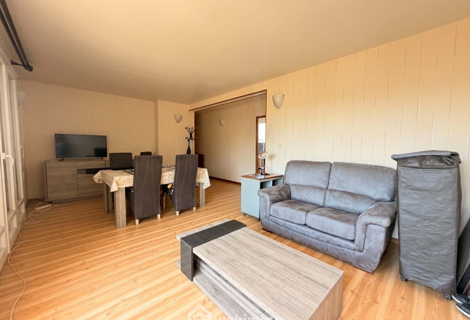 Appartement - 78m² - Laon — photo 1