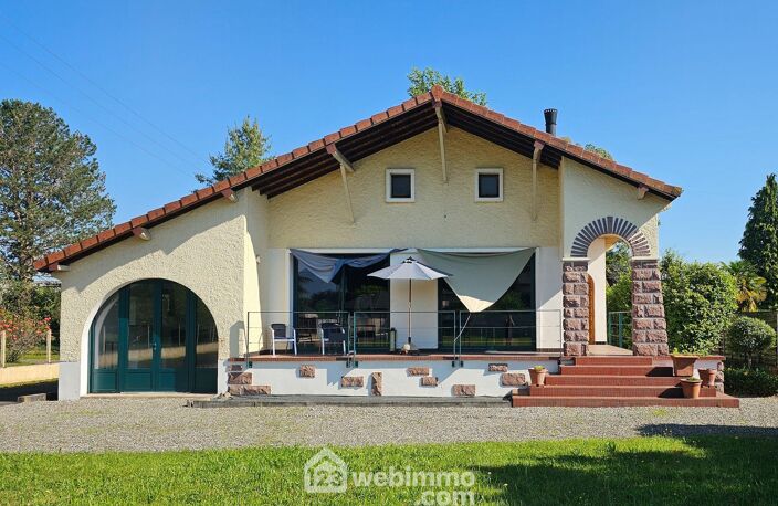 Maison - 150m² - Bénéjacq — photo 2