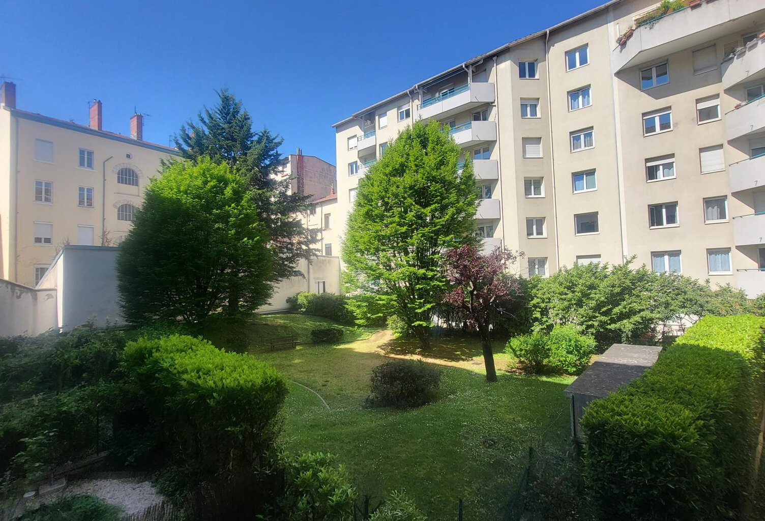 appartement T4 , au calme, avec balcon et garage — photo 1