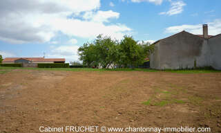 Terrain  1392 m² à vendre à Chantonnay (85110)