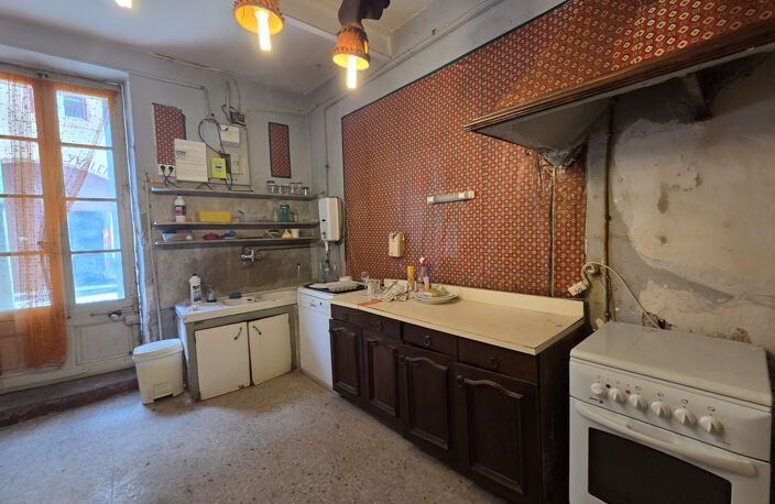 A VENDRE - CAZEDARNES - MAISON D'UN ANCIEN DOMAINE VINICOLE — photo 4