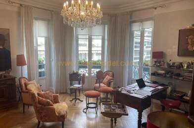 Appartement 5 pièces 245000 €