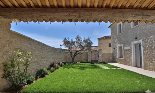 Maison 5 Pièces 143 m² à vendre à Gordes (84220)