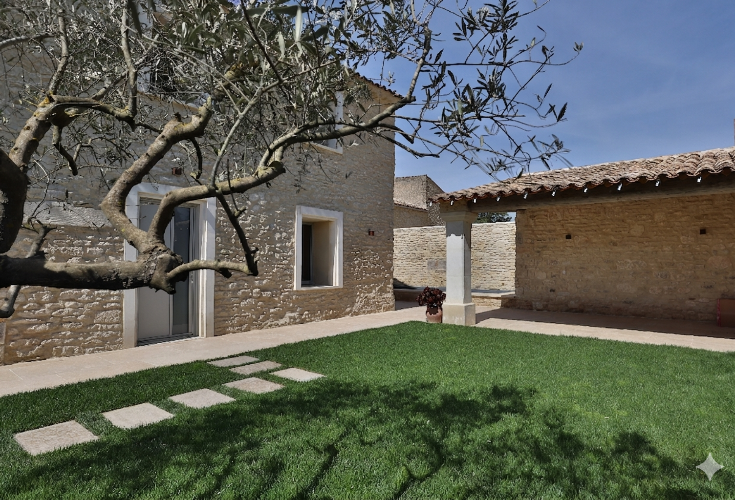 Dept 84 - Gordes - Maison en pierre entièrement rénovée avec — photo 1