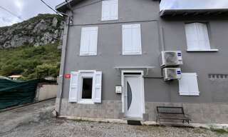 Maison 6 Pièces 101 m² à louer à Quié (09400)