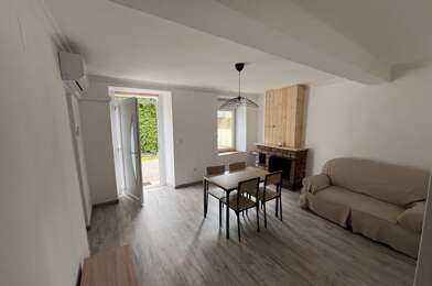 Maison 6 pièces 800 €