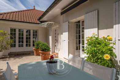 Maison 8 pièces 585000 €