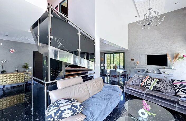 Maison d’Architecte 230 m² – Prestations Haut de Gamme — photo 4