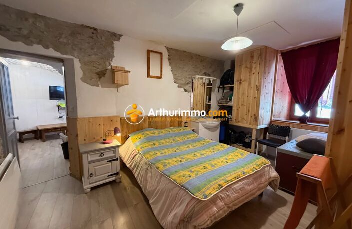 Maison de village sur deux niveaux — photo 2
