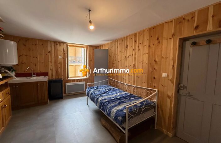 Maison de village sur deux niveaux — photo 3
